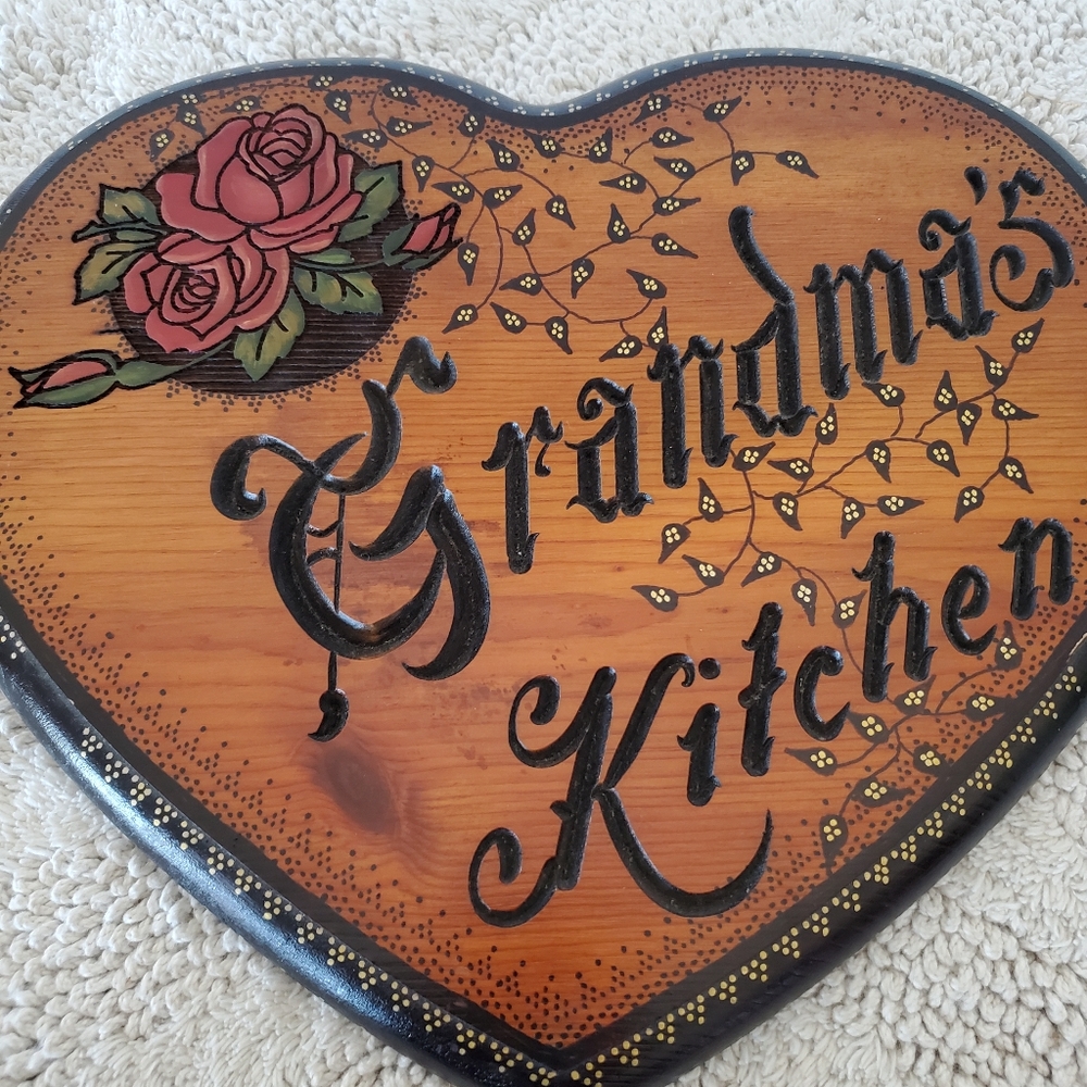 Handmade Heart Wood Wall Hanging "Grandma's Kitchen" Floral 12 x 10" Kitschy - Picture 11 of 13